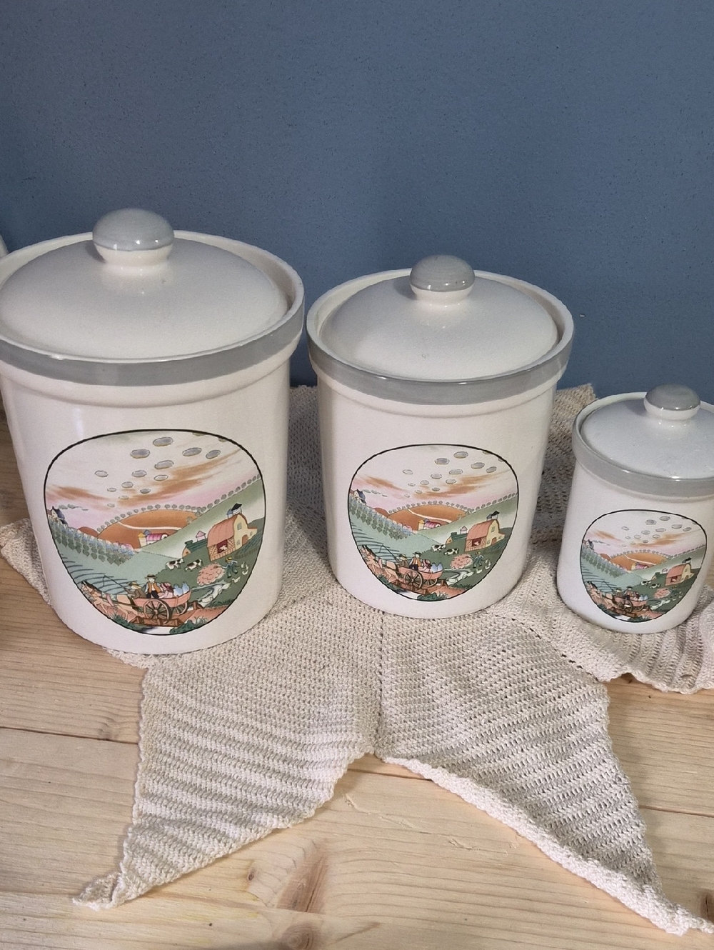 STUDIO NOVA Y2317 HOMECOMING 3 PC. CANISTER SET w/LIDS